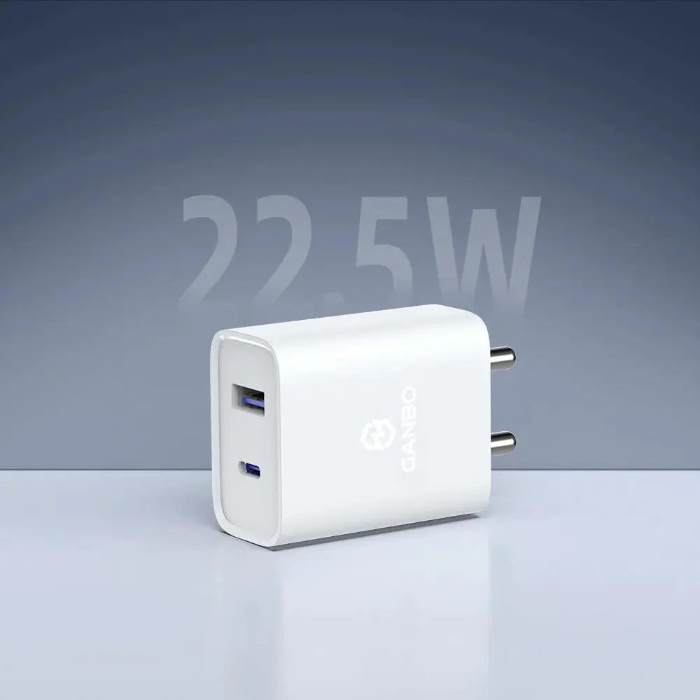 Ganbo 22.5W charger close-up